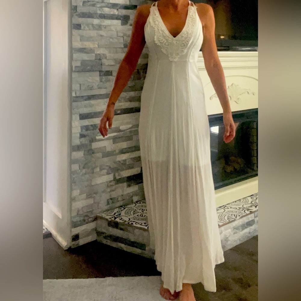 Nikibiki maxi dress size medium. Able to be used as a wedding dress.